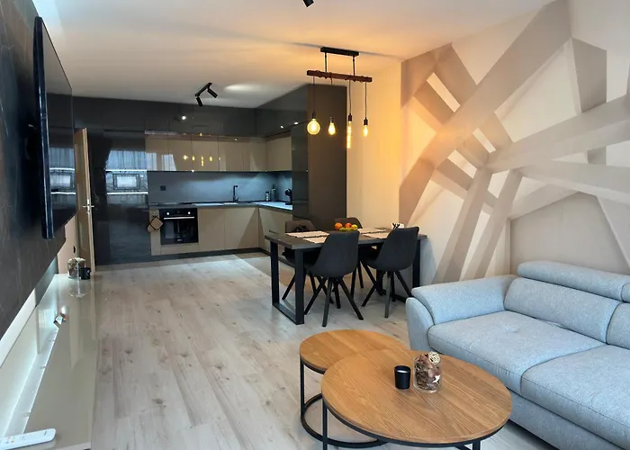 Апартамент South Bay Luxury