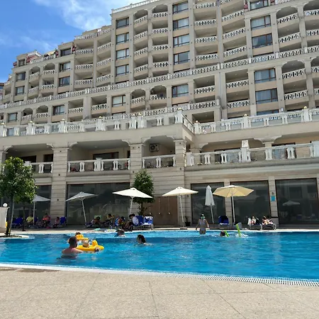 South Bay Luxury * Βάρνα